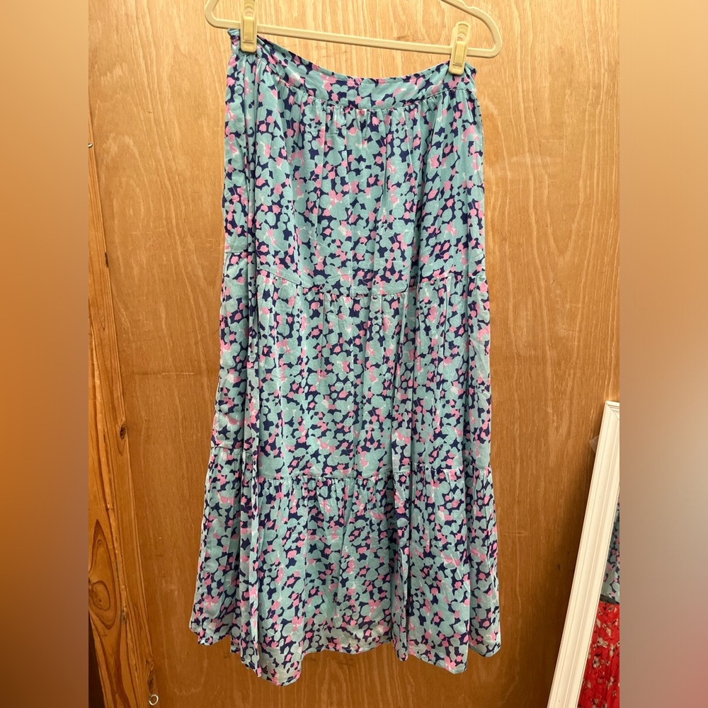 Spring floral skirt with pockets